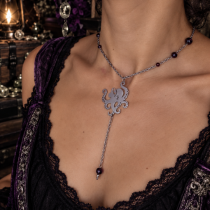 Collier Glam "Kraken de la Baie de Morts & Fiers" - Grenat et acier inoxydable – Image 3